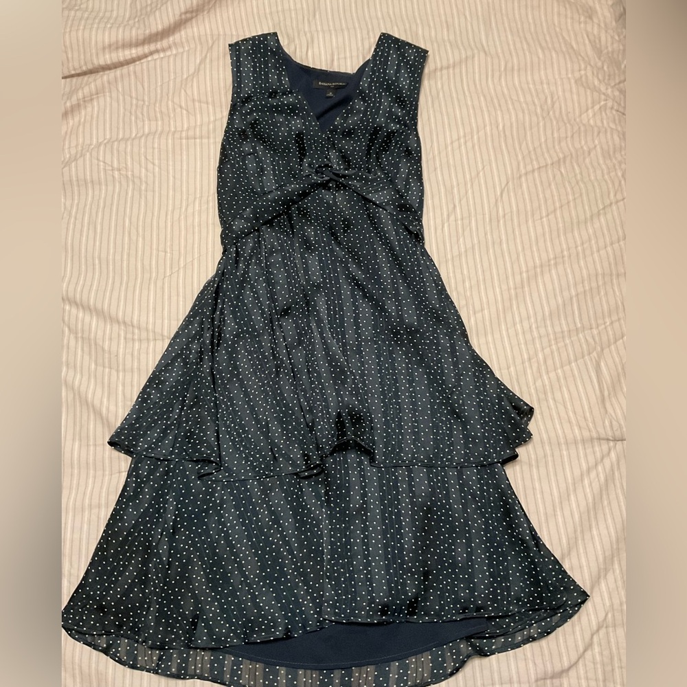 EUC Banana Republic dress. - Picture 2 of 4